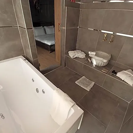 The Loft 3*
