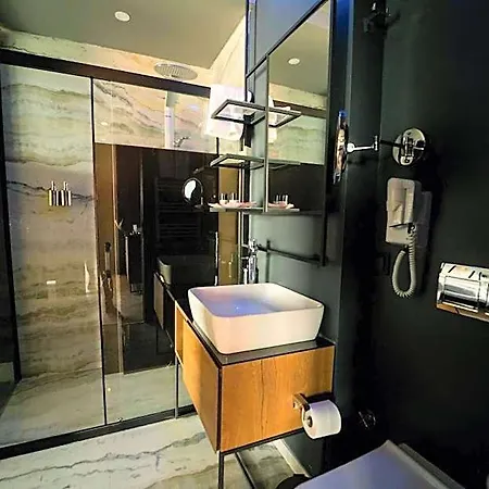 Отель The Loft 3*